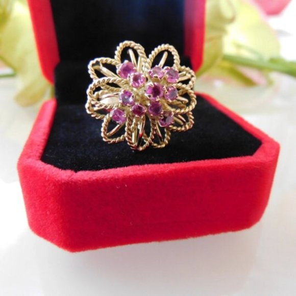 Vintage Fancy Ring 1970 14K Yellow Gold GR 7 1/2 set with Ruby - Picture 1 of 2